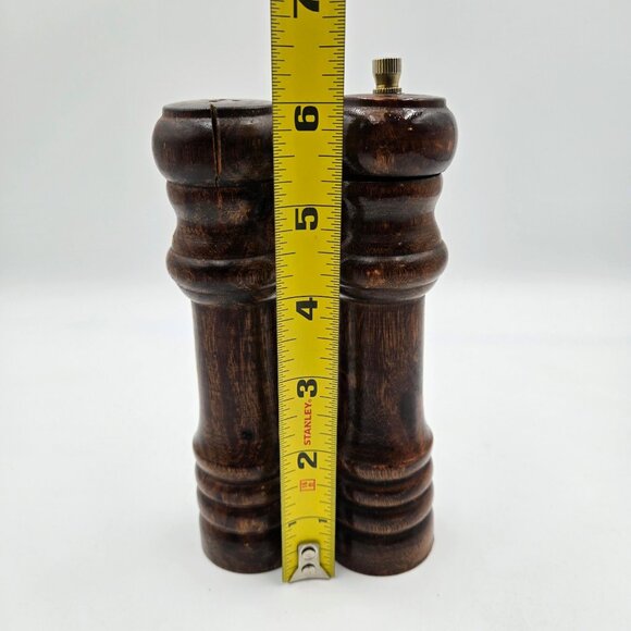 Wooden Salt Shaker And Pepper Mill Grinder Set Vintage 6” Read - Picture 2 of 12
